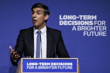 Britanski premijer Rishi Sunak iznio predizborni program u 'kraljevu govoru' 