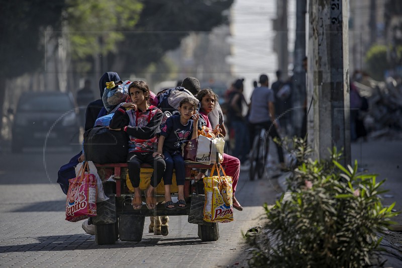 Tisuće Palestinaca sa sjevera Gaze bježe prema jugu