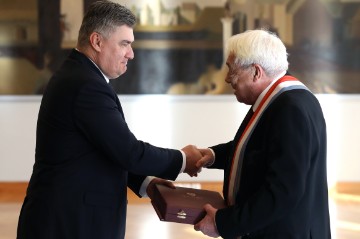 Predsjednik Republike Zoran Milanović odlikovao Antuna Vujića 