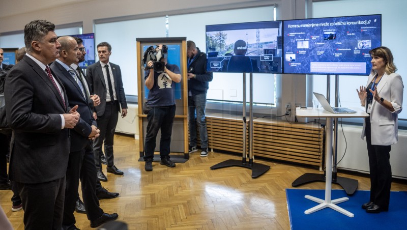 Predsjednik Milanović posjetio tvrtku Ericsson Nikola Tesla