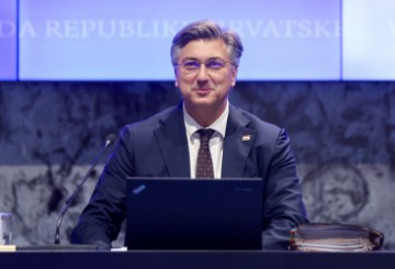 VLADA Plenković: Predlažemo zakon koji je "zaglavni kamen" politike decentralizacije