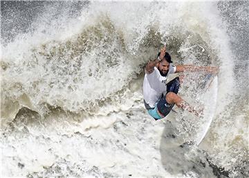 OI: Prijepor oko olimpijskog surfinga na Tahitiju