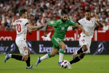 Sevilla - Betis 1-1, sjajan pogodak Rakitića