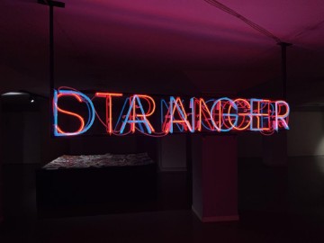 Izložba  “Stranger Danger” u zagrebačkoj galeriji Trotoar