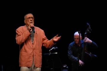 Stjepan Jimmy Stanić & The Boys održat će božićni koncert u Tvornici kulture
