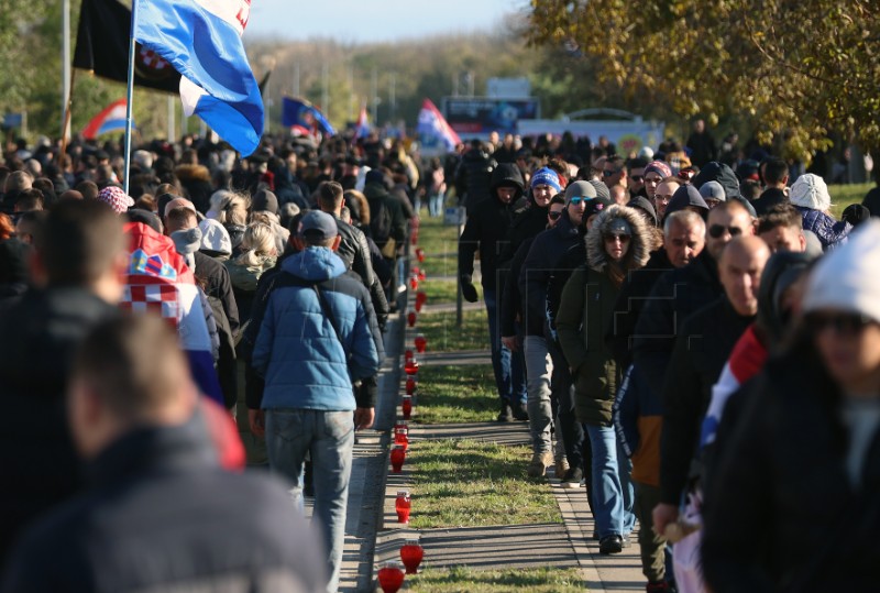 Dan sjećanja na žrtvu Vukovara - Kolona sjećanja