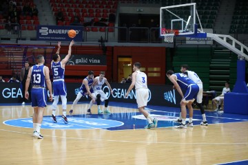 Utakmica 9. kola PH košarkaša: Cibona - Dinamo