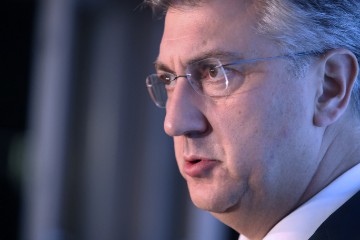 Plenković dao izjavu za medije po završetku sjednice Šireg predsjedništva HDZ-a