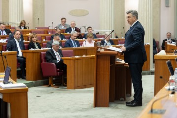 Premijer Plenković i ministar Primorac u Saboru na predstavljanju proračuna