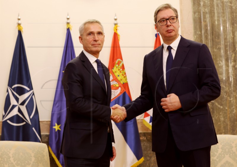 Stoltenberg pozvao na smirivanje napetosti Srbije i Kosova i nastavak dijaloga