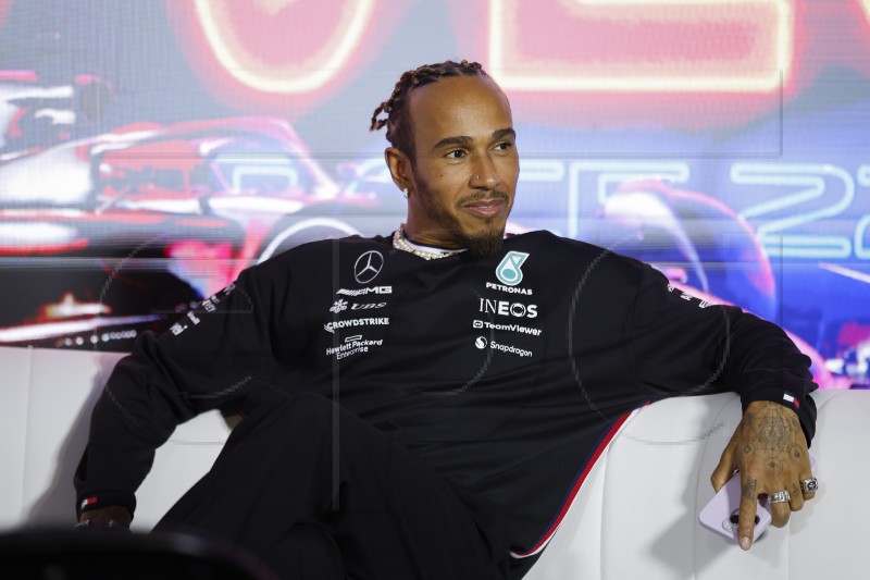 Hamilton demantirao tvrdnje direktora Red Bulla