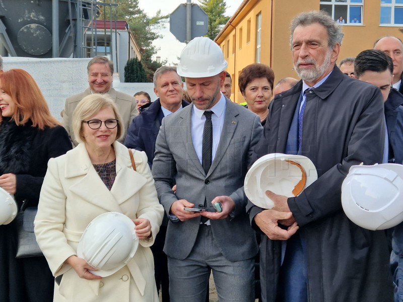 Varaždin: Položen kamen temeljac za Centralni operacijski blok Opće bolnice