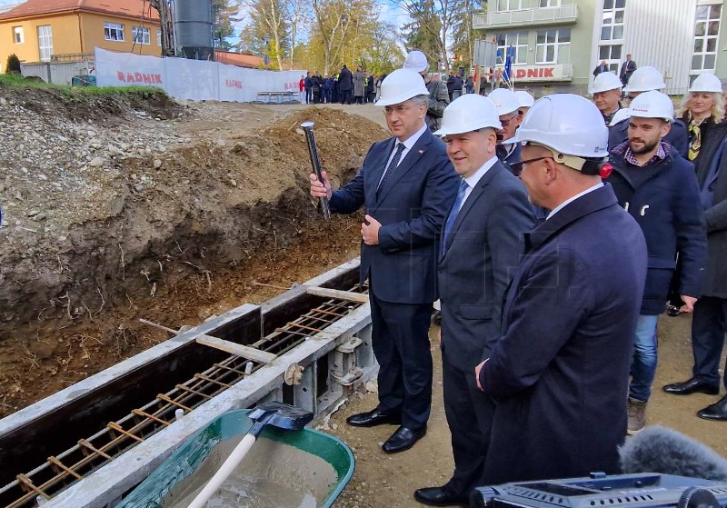 Varaždin: Položen kamen temeljac za Centralni operacijski blok Opće bolnice