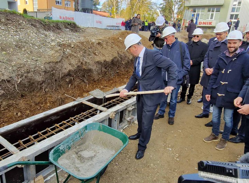 Varaždin: Položen kamen temeljac za Centralni operacijski blok Opće bolnice