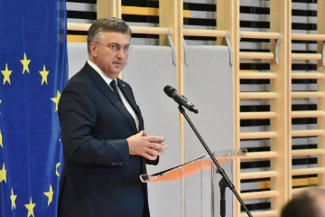 Varaždin: Plenković otvorio Regionalni centar kompetentnosti u zdravstvu