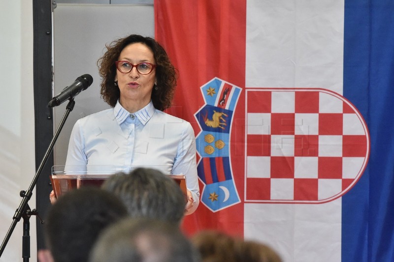 Varaždin: Plenković otvorio Regionalni centar kompetentnosti u zdravstvu