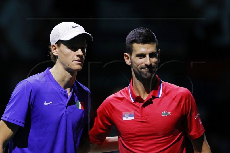 Davis Cup: Sinner spasio tri meč-lopte protiv Đokovića, Italija - Srbija 1-1