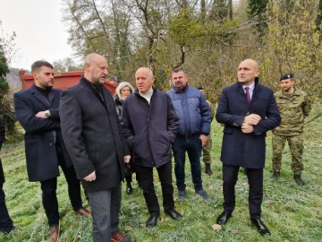 Potpredsjednici Vlade Bačić i Anušić obišli radove na obnovi u Donjoj Stubici