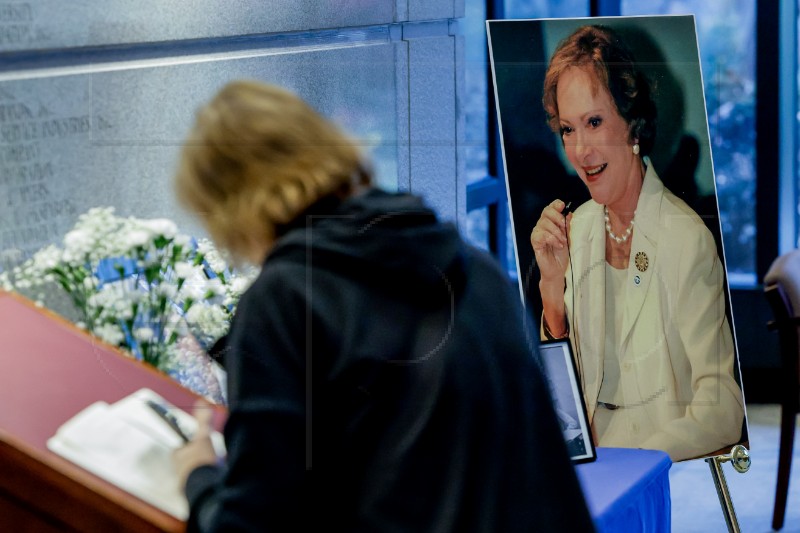 Tijelo bivše američke prve dame Rosalynn Carter bit će izloženo u Georgiji