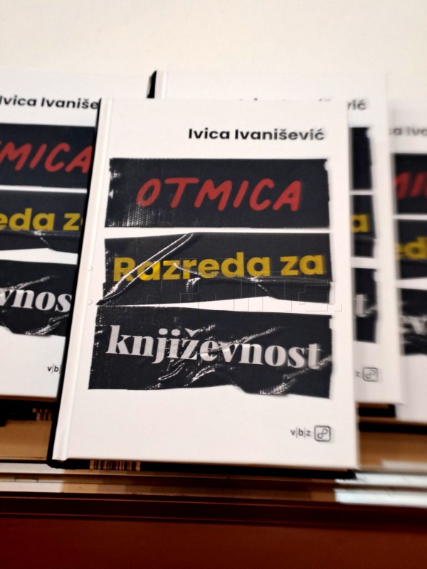 Sajam knjige u Istri: Predstavljena "Otmica Razreda za književnost" Ivice Ivaniševića