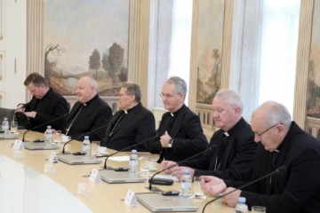 Sastanak Plenkovića i članova Stalnog vijeća Hrvatske biskupske konferencije