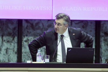 VLADA Plenković: Predlažemo zakone koji su najvažnija reforma u sustavu javne uprave