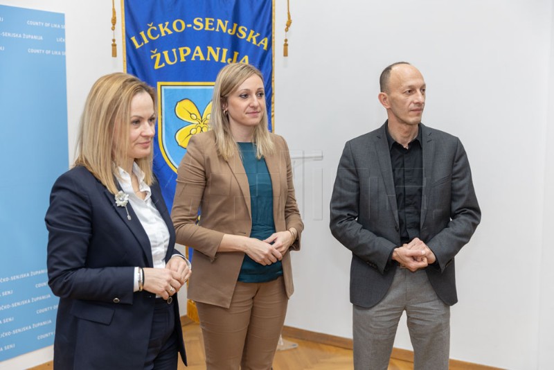  Dužnosnici moraju pratiti propise da bi izbjegli sukob interesa