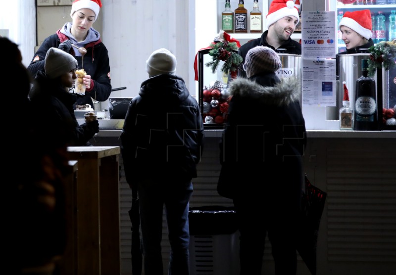 Advent na Trgu bana Jelačića