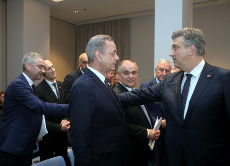 Plenković: Gov't has empowered Croatian counties 