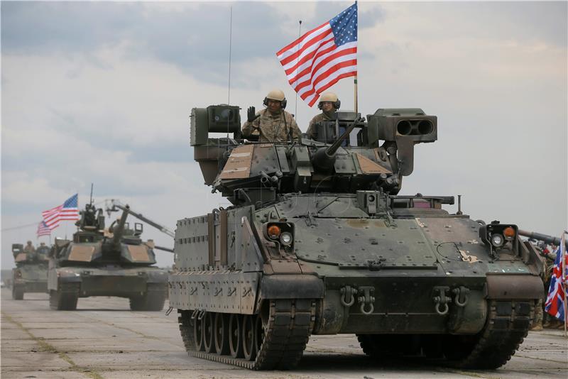 First Bradley M2A2 infantry fighting vehicles arrive in Croatia