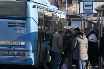 Pola sata zaustavljen autobusni promet na okretištu Črnomercu zbog sve češćih napada