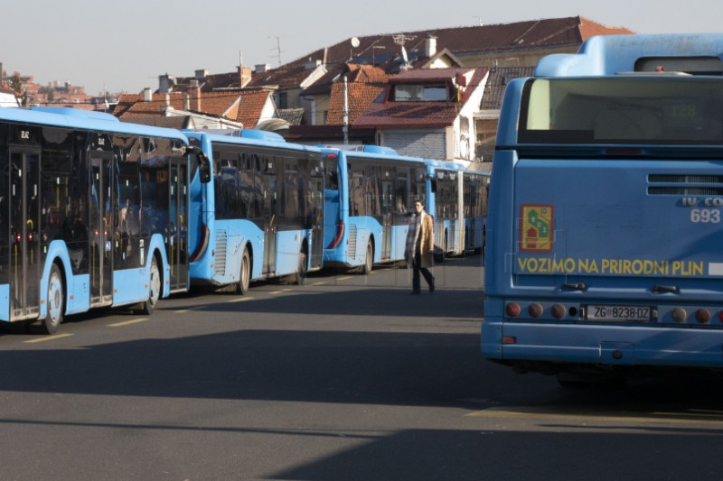 Pola sata zaustavljen autobusni promet na okretištu Črnomercu zbog sve češćih napada