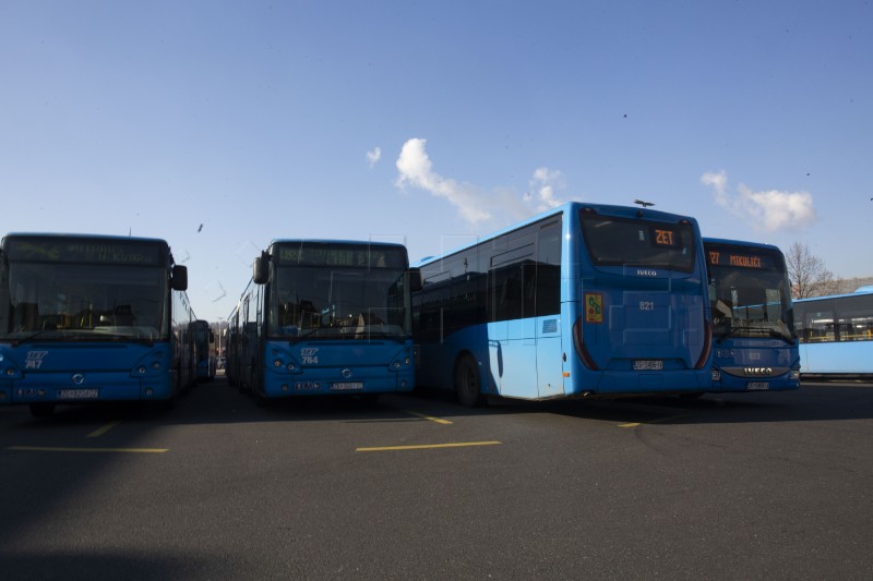 Pola sata zaustavljen autobusni promet na okretištu Črnomercu zbog sve češćih napada