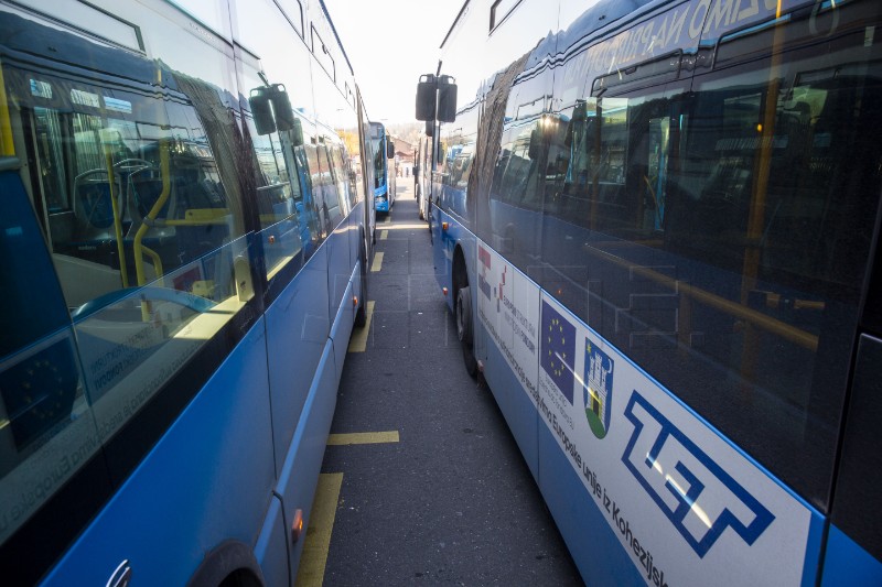 Pola sata zaustavljen autobusni promet na okretištu Črnomercu zbog sve češćih napada