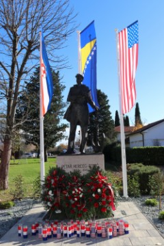 Monument erected in Ljubuški in honour of Pearl Harbour hero of Croat descent 