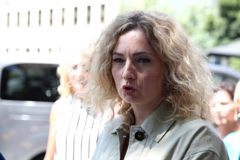 Iva Šušković ponovno izabrana za predsjednicu SDLSN-a