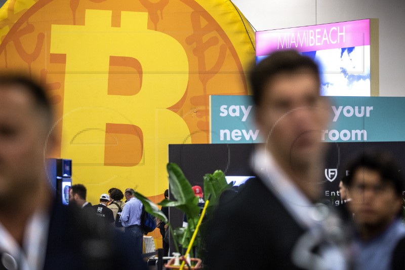 Kamatne stope i uspostava bitcoin ETF-ova u fokusu investitora u kriptovalute