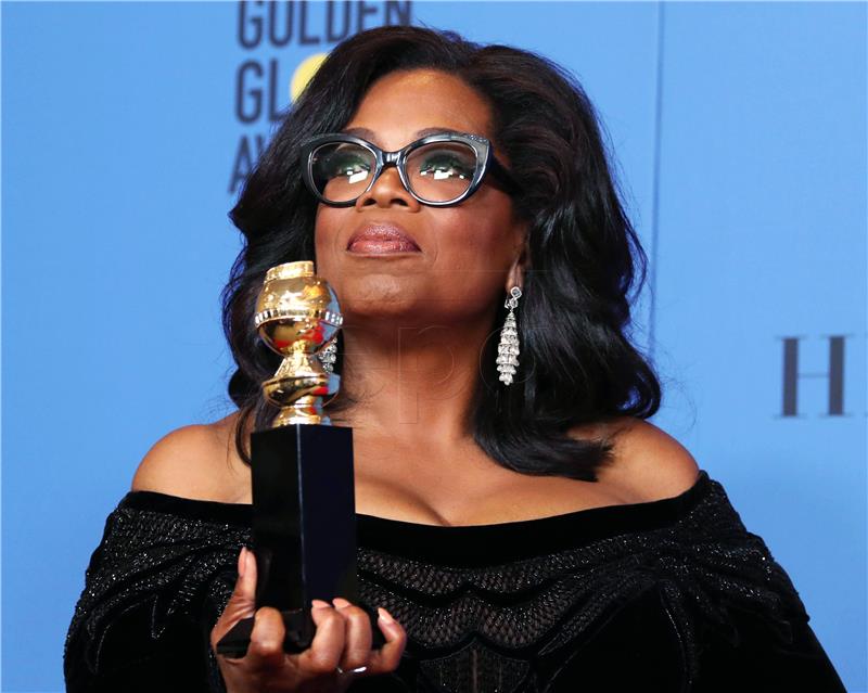 Portret Oprah Winfrey predstavljen u Nacionalnoj galeriji u Washingtonu