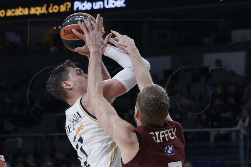 Euroliga: Hezonja ubacio 12 za novu pobjedu Reala