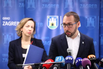 Konferencija za medije Tomislava Tomaševića i Danijele Dolenec