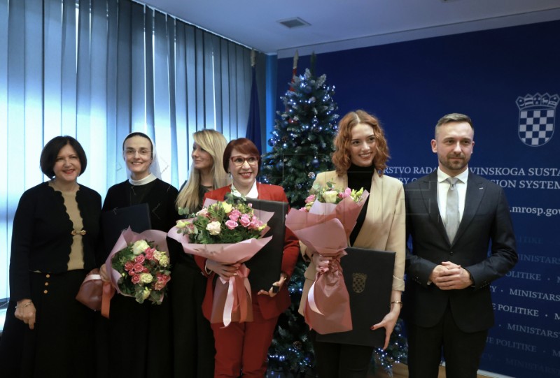 Ivona Rendulić, Sara Terzić i Udruga Depaul dobitnici nagrade za volontiranje