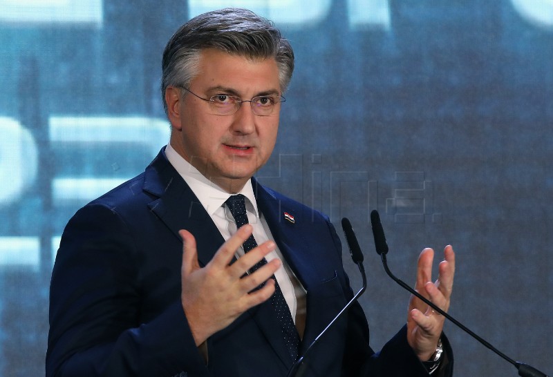 Plenković: Novi paket pomoći za 830.000 umirovljenika