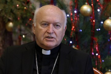 Archbishop of Belgrade Nemet invites Pope Francis to Serbia