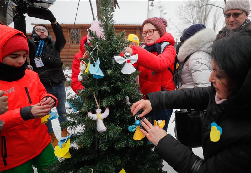 Ukrajinci prvi put slave Božić 25. prosinca, odmiču se od ruskog nasljeđa 