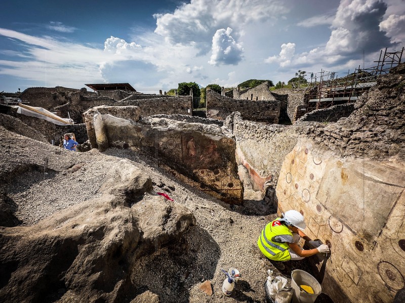 U Pompejima nađene figurice od terakote nalik božićnim jaslicama