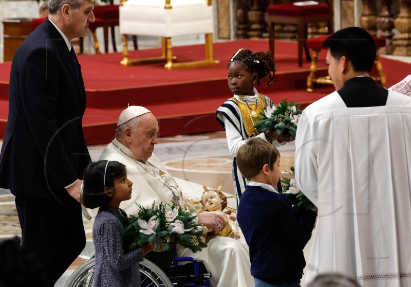 VATICAN CHRISTMAS MASS