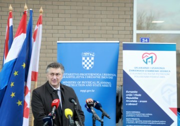 Plenković: Obnova nije moguća preko noći, L'Aquila se obnavljala 14 godina