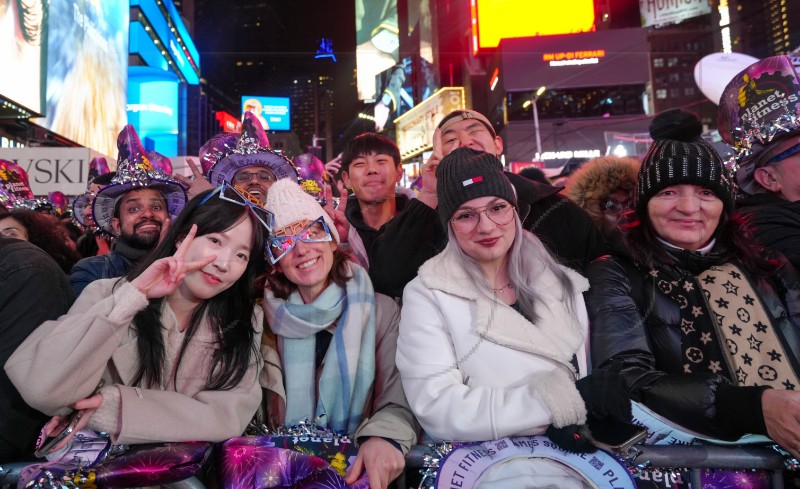 USA NEW YEARS EVE TIMES SQUARE