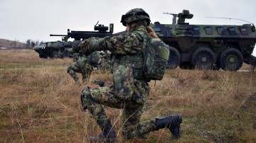 Srbija: Glavni stožer VS-a predložio ponovno uvođenje obveznog vojnog roka