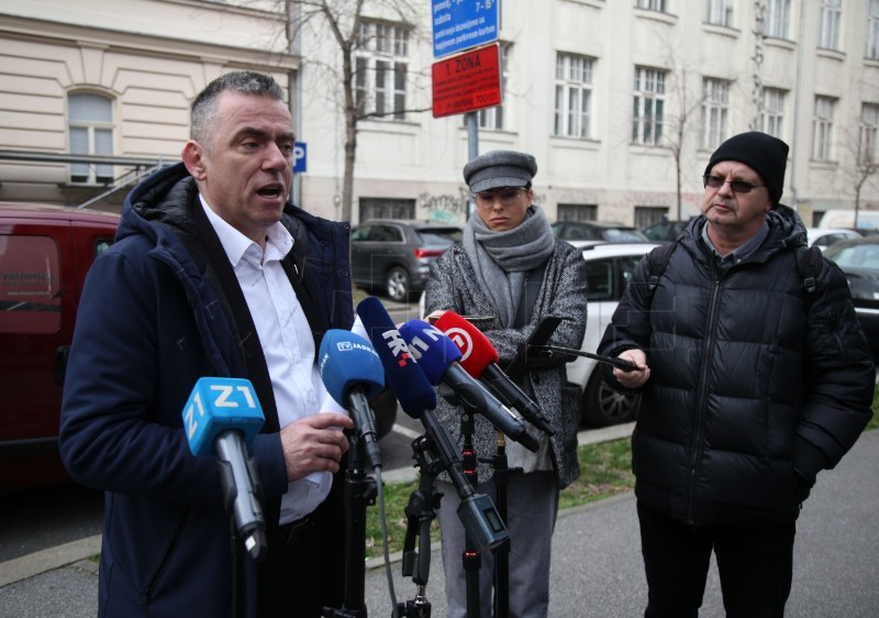 Konferencija za medije Stipe Mlinarića